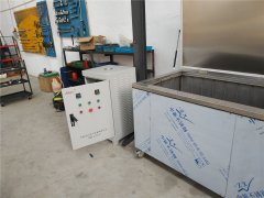 汽車(chē)維修超聲波清洗機(jī)客